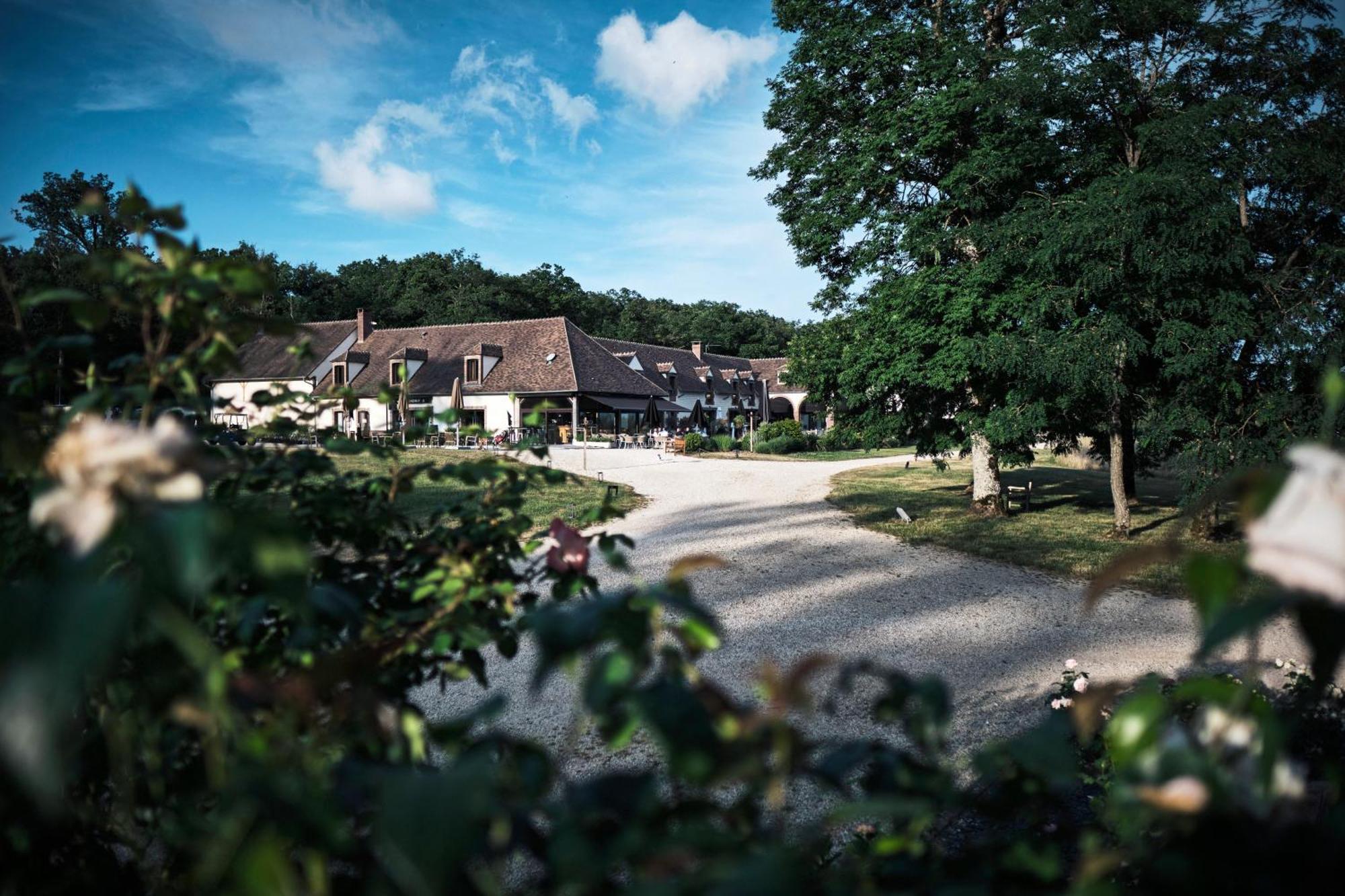 Domaine Du Roncemay - Hotel, Restaurants, Spa & Golf Aillant-sur-Tholon Zewnętrze zdjęcie